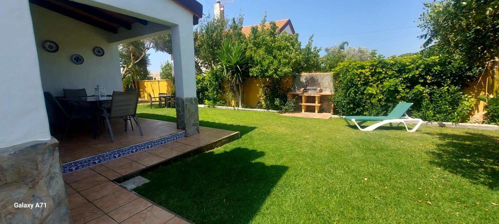 Chalet La Huerta 2 Amplios Jardines Barbacoa Y Wifi Conil De La Frontera Bagian luar foto